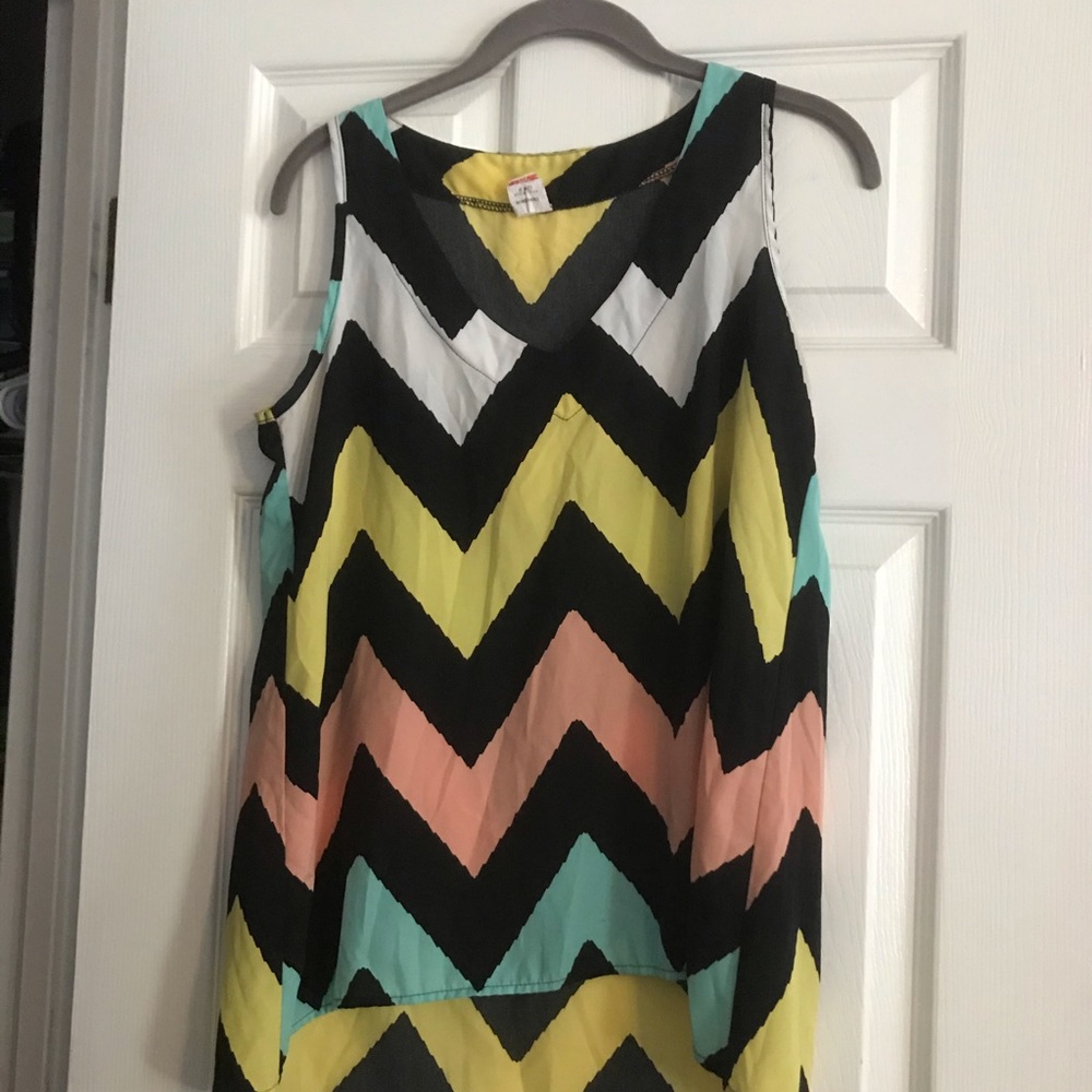 Black chevron tank top